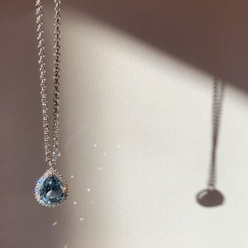 aquamarine and white diamond pendant 18kt gold handmade in italy