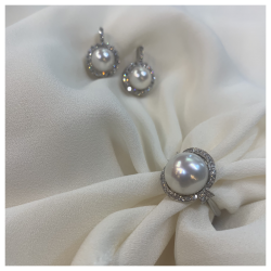 White Diamond and White Pearl Ring with White Diamond and Pearl Drop Earrings Made in Italy